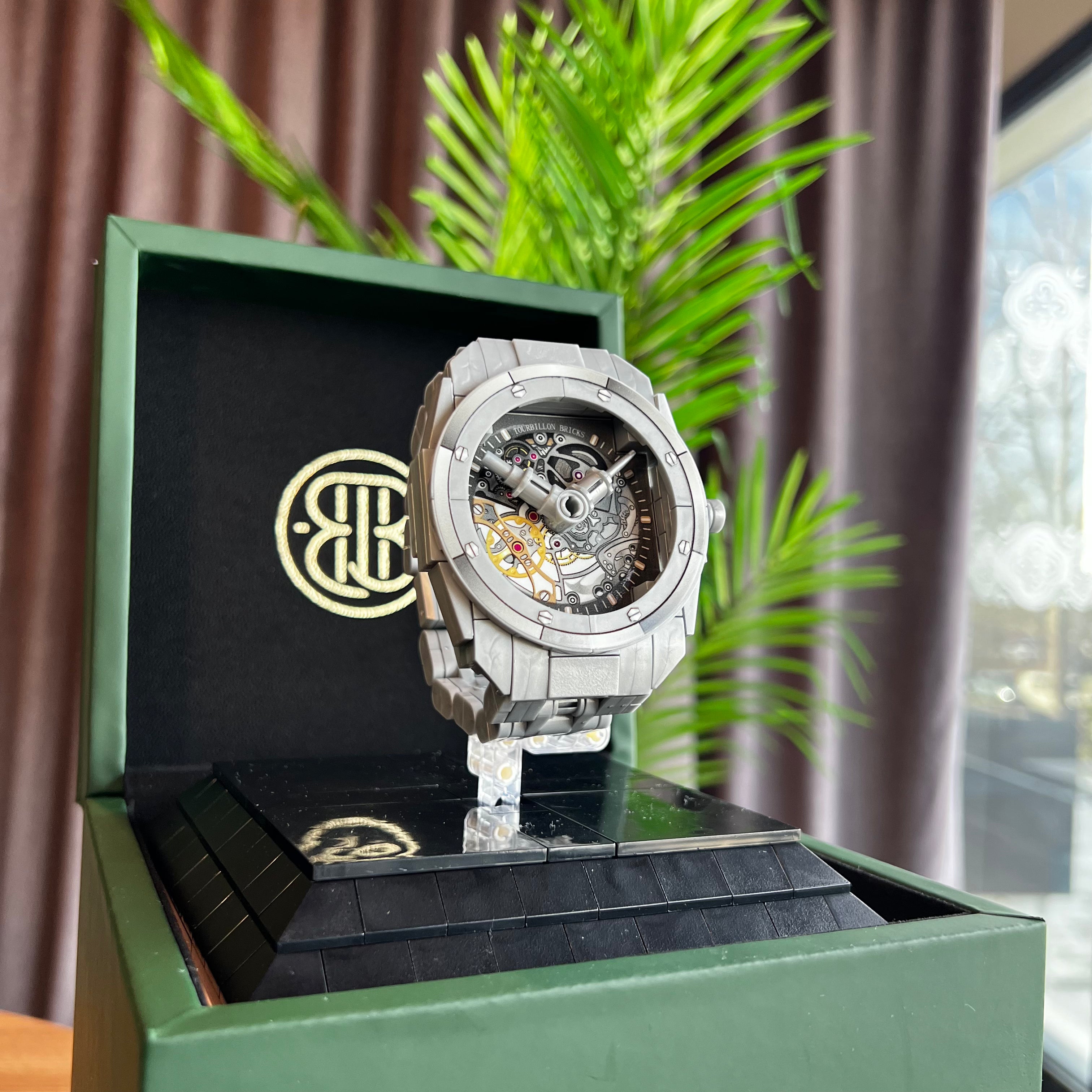 Royal Oak SKELETON